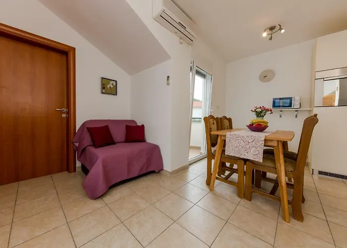Apartament Marija *
